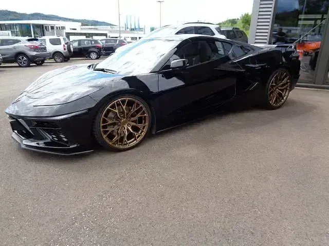 Używany Corvette C8 481 KM (353 kW) 2022 Czarny Coupe
