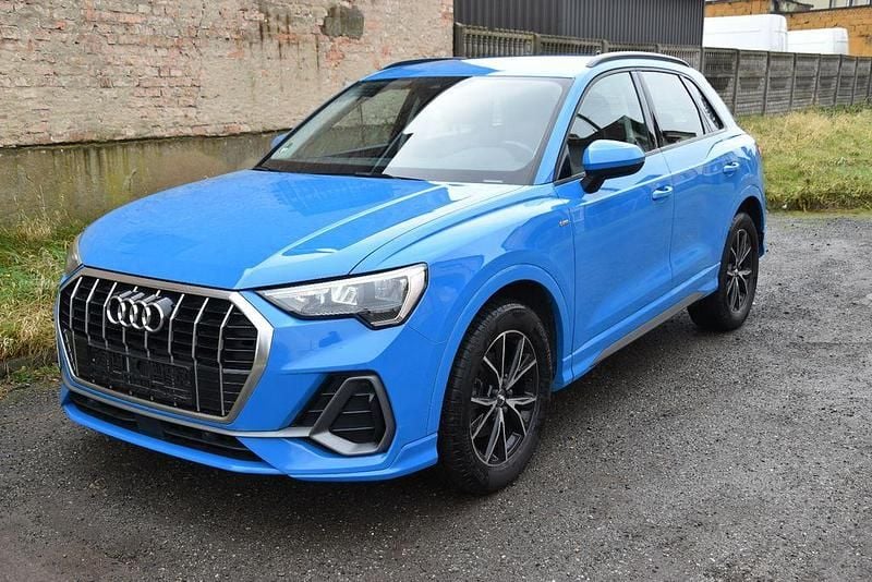 Blau Gebraucht 2020 Audi Q3 S-Line SUV | 23.999 € (Guter Preis) - Bild 1/4