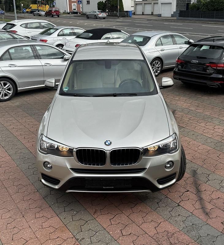 Gebraucht BMW X3 184 PS (135 kW) 2016 Silber SUV