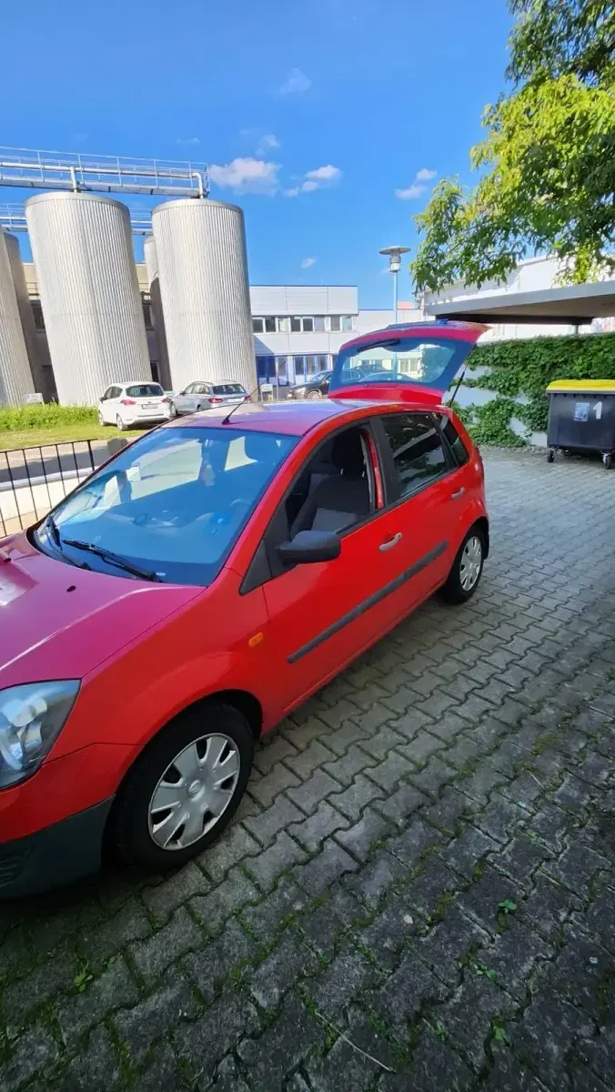 Gebraucht Ford Fiesta 70 PS (51 kW) 2006 Kleinwagen