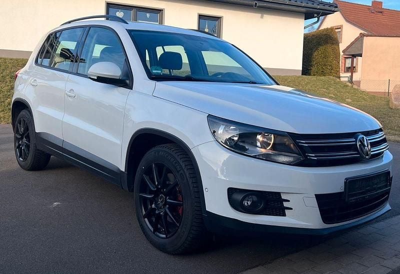 Gebraucht VW Tiguan Trendline 140 PS (102 kW) 2015 Weiß SUV