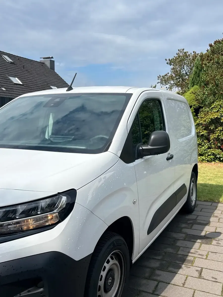 Gebraucht Opel Combo 75 PS (55 kW) 2025 Weiß Van / Kleinbus