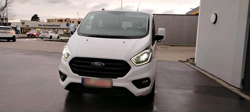 Gebraucht Ford Transit 130 PS (95 kW) 2022 Weiß Limousine