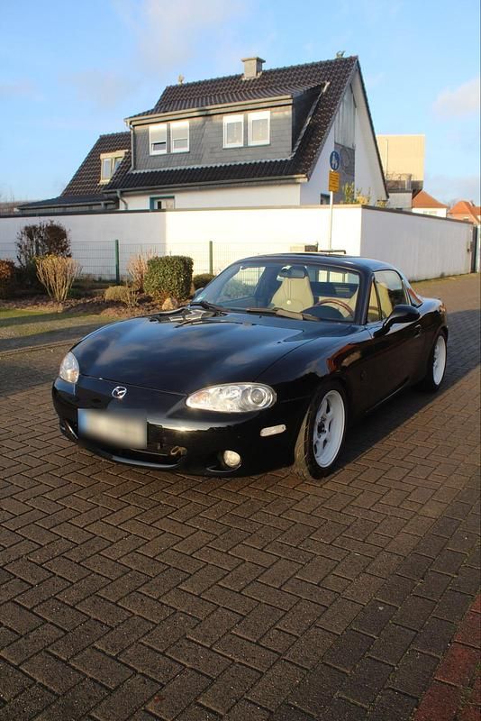 Usata Mazda MX5 110 CV (80 kW) 2003 Nero Cabrio