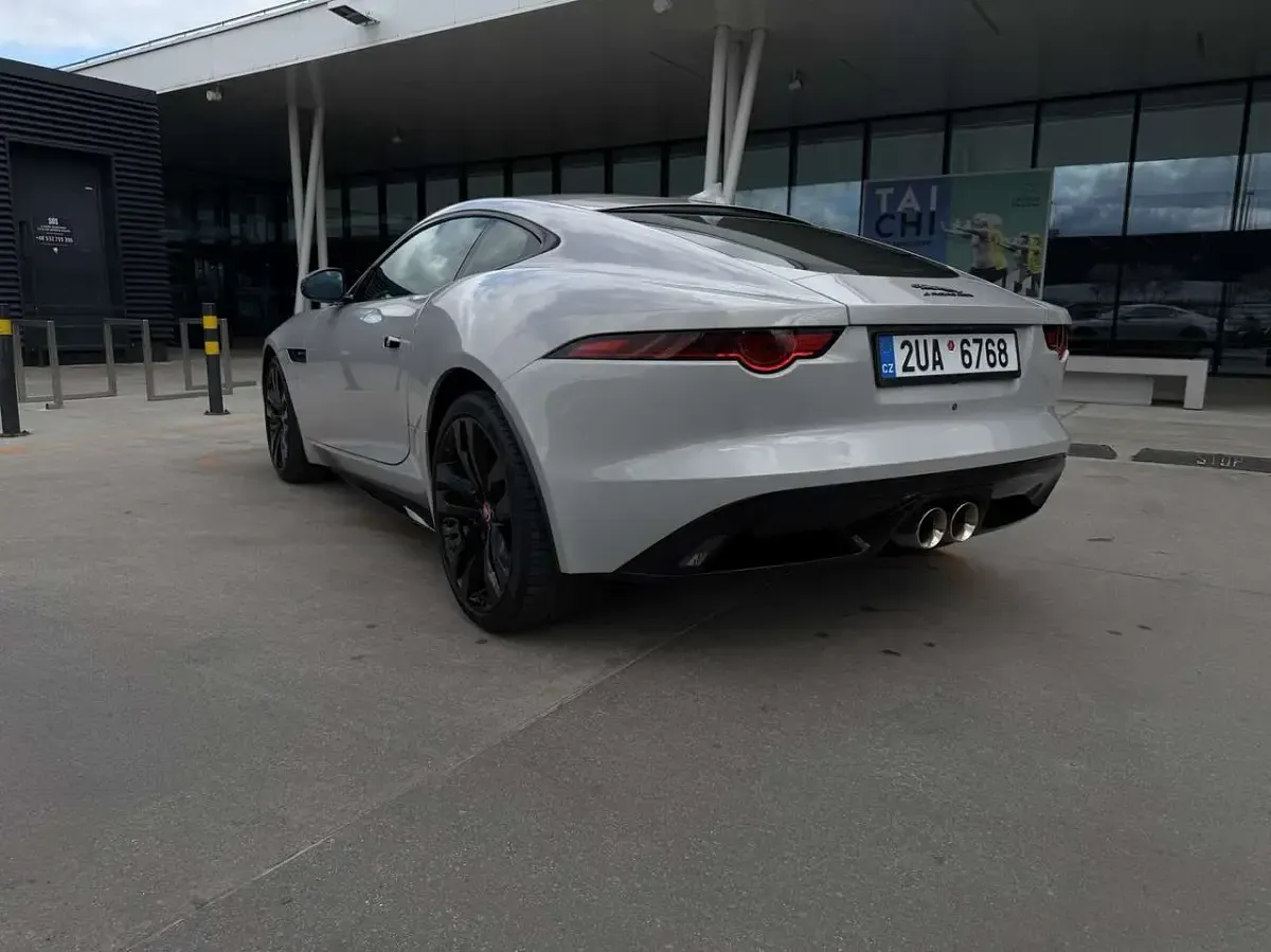 Gebraucht Jaguar F-Type R-Dynamic 381 PS (280 kW) 2020 Coupé