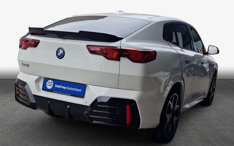 Neu BMW iX2 230 kW (313 PS) 2026 Weiß SUV