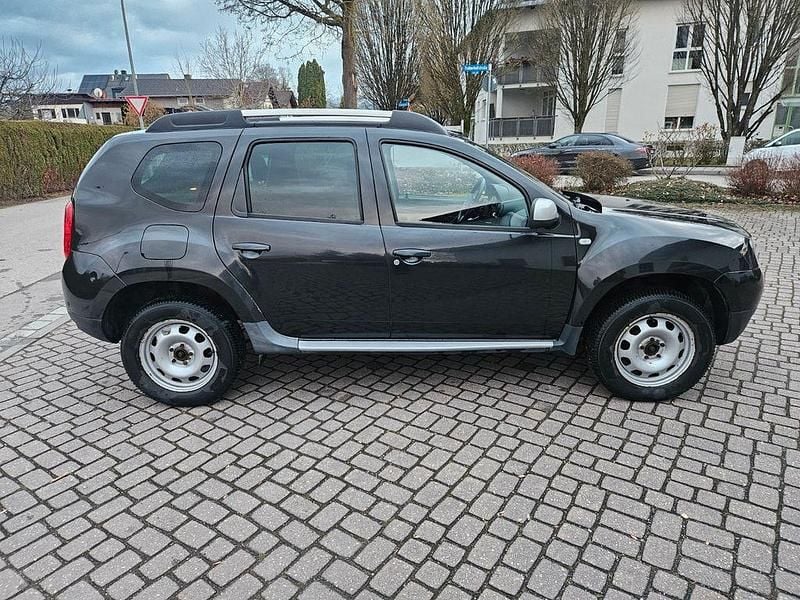 Gebraucht Dacia Duster Lauréate 110 PS (80 kW) 2012 Schwarz SUV
