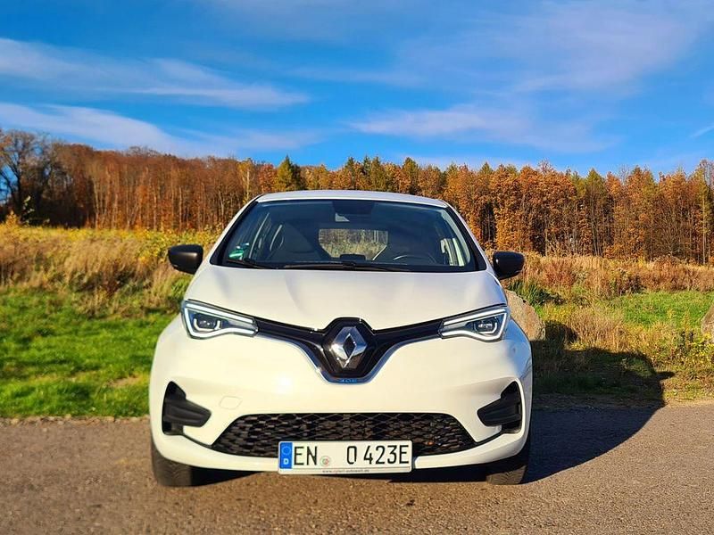 Weiß Gebraucht 2020 Renault Zoe Life Kleinwagen | 8.250 € (Superpreis) - Bild 1/4