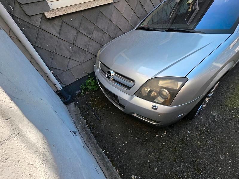 Gebraucht Opel Signum 155 PS (114 kW) 2005 Silber Kleinwagen