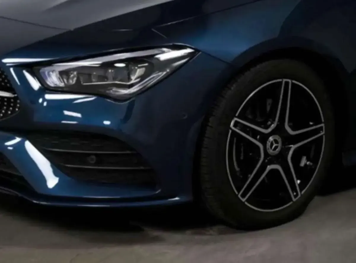 Gebraucht Mercedes CLA200 AMG line 163 PS (119 kW) 2022 Coupé
