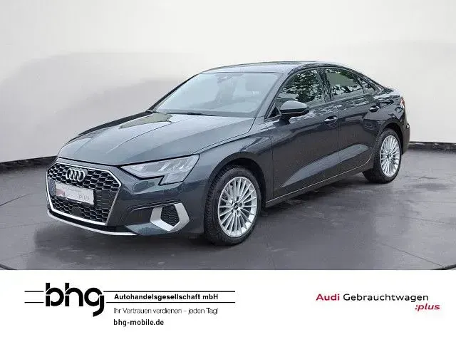 Gebraucht Audi A3 Ambiente 110 PS (80 kW) 2021 Limousine