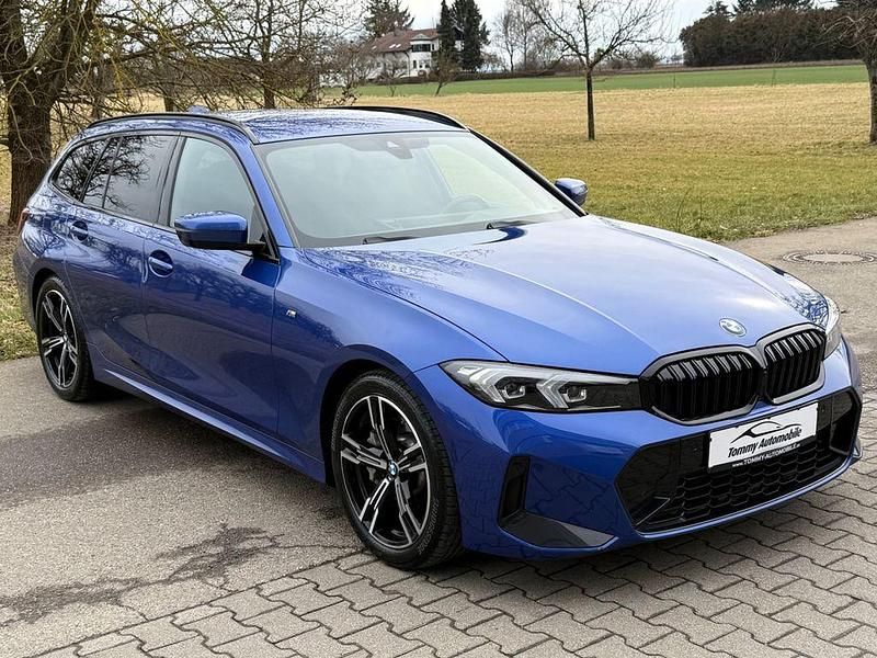 Gebraucht BMW 330 Performance 245 PS (180 kW) 2022 Blau Limousine