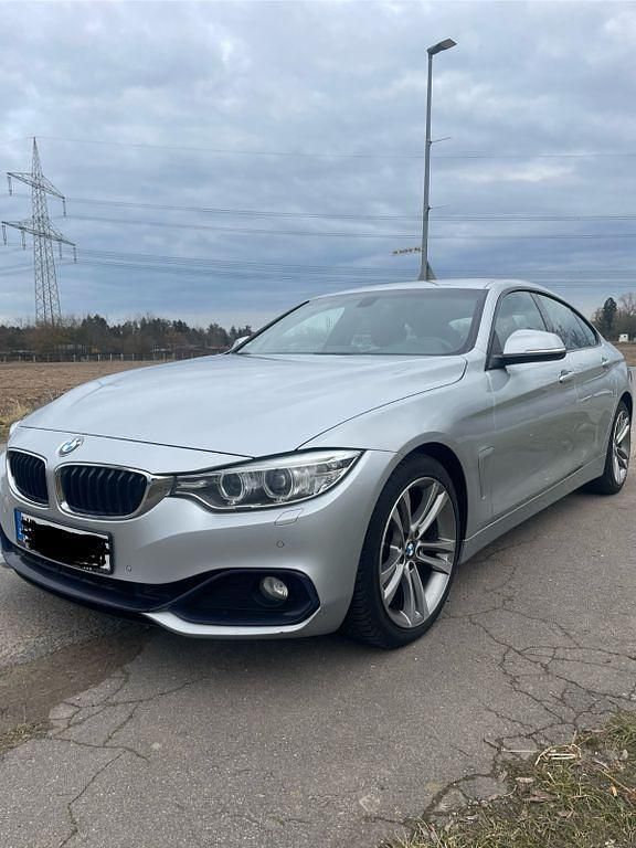 Silber Gebraucht 2016 BMW 425 Sport Line Coupé | 14.900 € (Fairer Preis) - Bild 1/4