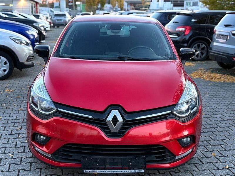 Gebraucht Renault Clio IV LIMITED 90 PS (66 kW) 2018 Rot Limousine