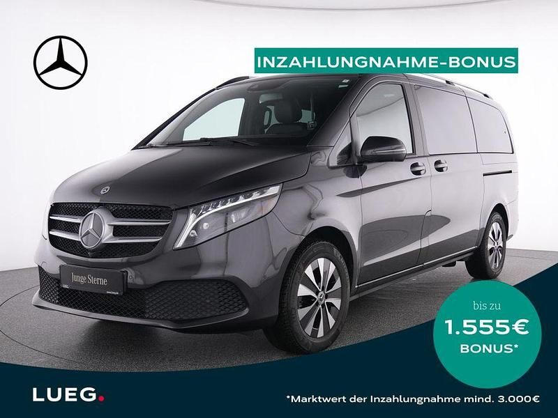 Grau Gebraucht 2024 Mercedes V300 Van / Kleinbus | 70.990 € (Guter Preis) - Bild 1/4