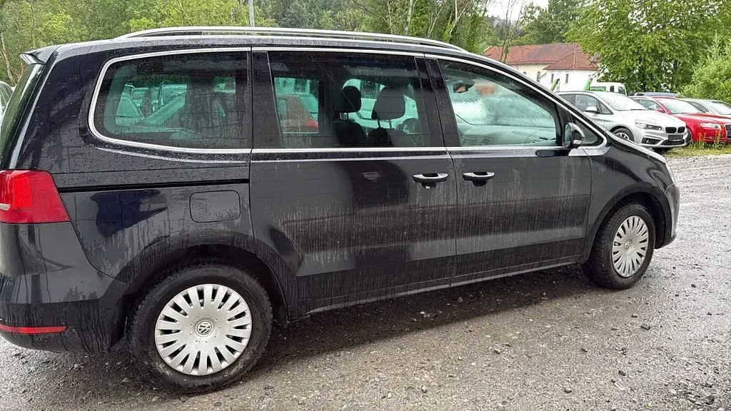 Gebraucht VW Sharan Highline 140 PS (102 kW) 2012 Schwarz Van / Kleinbus