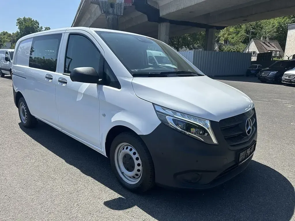 Gebraucht Mercedes Vito 136 PS (100 kW) 2019 Arktikweiss Van