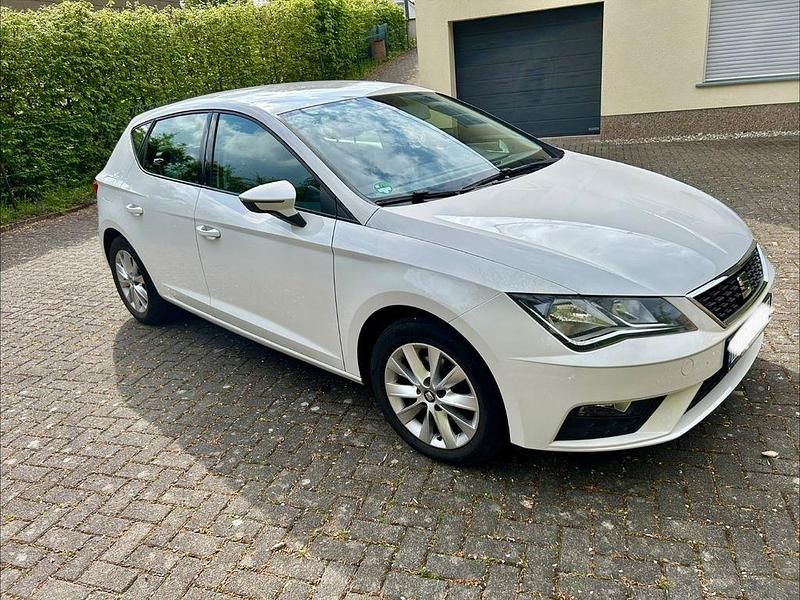 Usata Seat Leon 110 CV (80 kW) 2017 Bianco Berlina