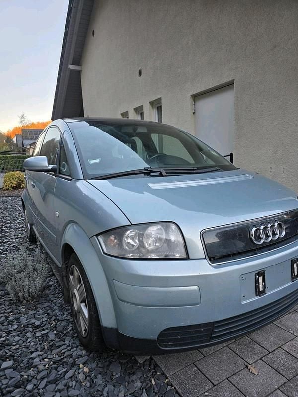 Gebraucht Audi A2 75 PS (55 kW) 2001 Blau Kleinwagen