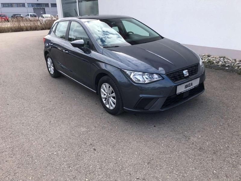 Grau Gebraucht 2020 Seat Ibiza Style Limousine | 10.490 € (Fairer Preis) - Bild 1/4