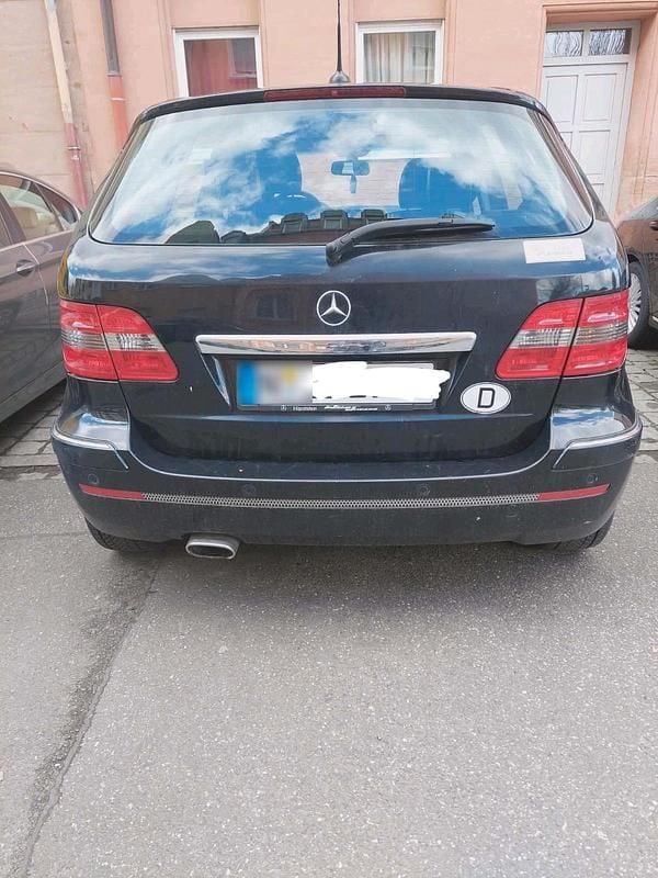 Gebraucht Mercedes B180 109 PS (80 kW) 2006 Schwarz Van / Kleinbus