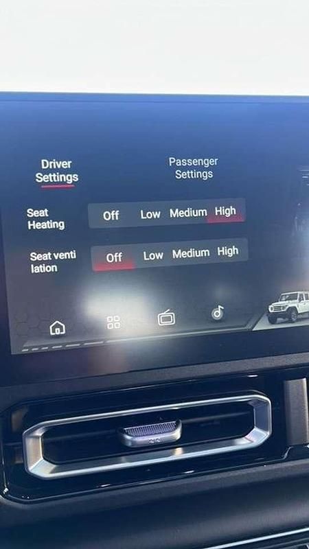 Gebraucht BAW 212 166 PS (122 kW) 2026 Darkgreen SUV