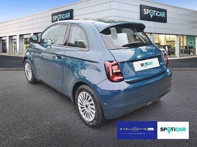 Gebraucht Fiat 500e 86 kW (118 PS) 2023 Blau Kleinwagen