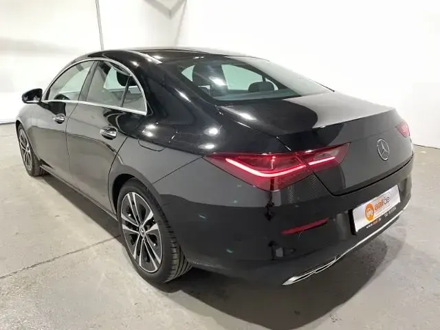 Gebraucht Mercedes CLA200 Progressive 150 PS (110 kW) 2024 Schwarz Limousine