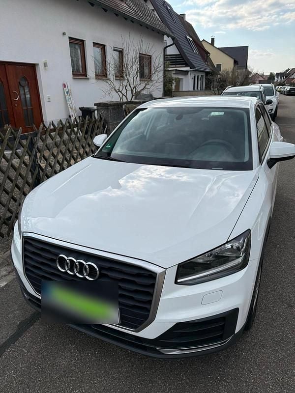 Gebraucht Audi Q2 116 PS (85 kW) 2017 Weiß SUV