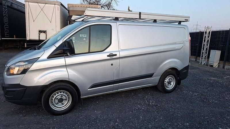 Gebraucht Ford Transit Custom 101 PS (74 kW) 2015 Silber Van / Kleinbus