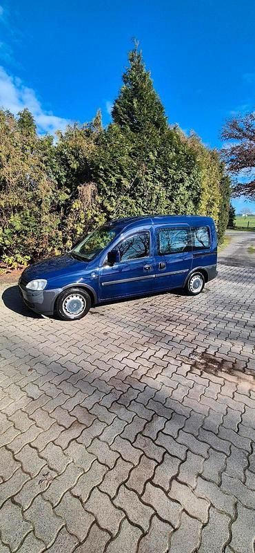 Gebraucht Opel Combo 90 PS (66 kW) 2004 Blau Van / Kleinbus