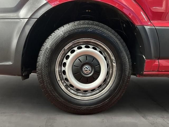 Gebraucht VW Crafter 102 PS (75 kW) 2021 Rot Van