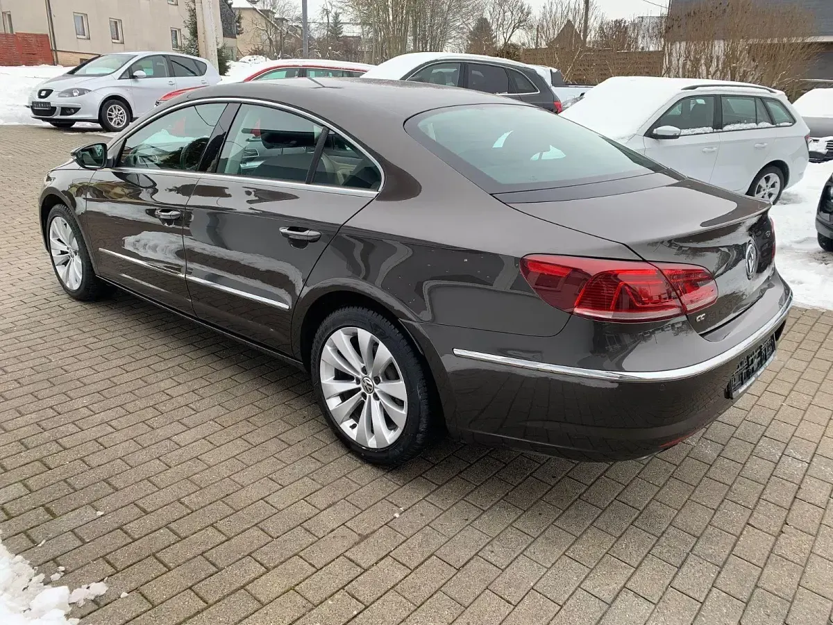 Usata VW CC 150 CV (110 kW) 2016 Marrone Berlina
