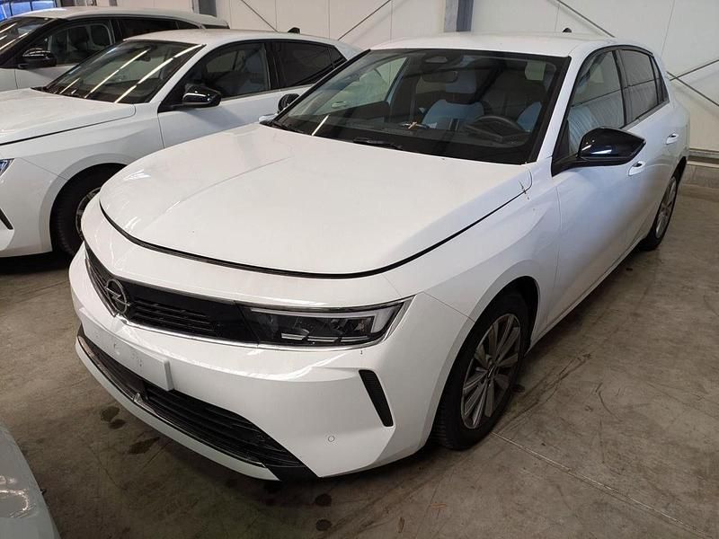 Gebraucht Opel Astra Elegance 131 PS (96 kW) 2023 White jade Limousine