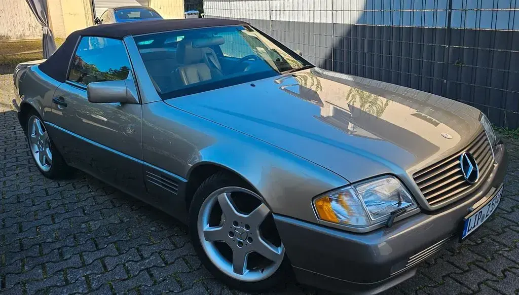 Gebraucht Mercedes SL320 231 PS (169 kW) 1994 Gold Cabrio