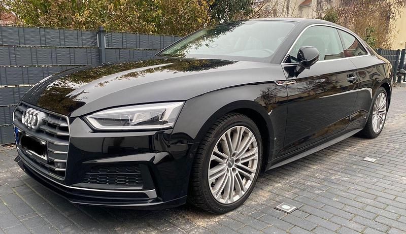 Używany Audi A5 S-Line 190 KM (139 kW) 2018 Czarny Coupe