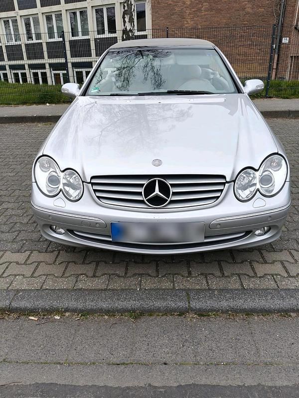 Gebraucht Mercedes CLK500 306 PS (225 kW) 2005 Silber Cabrio