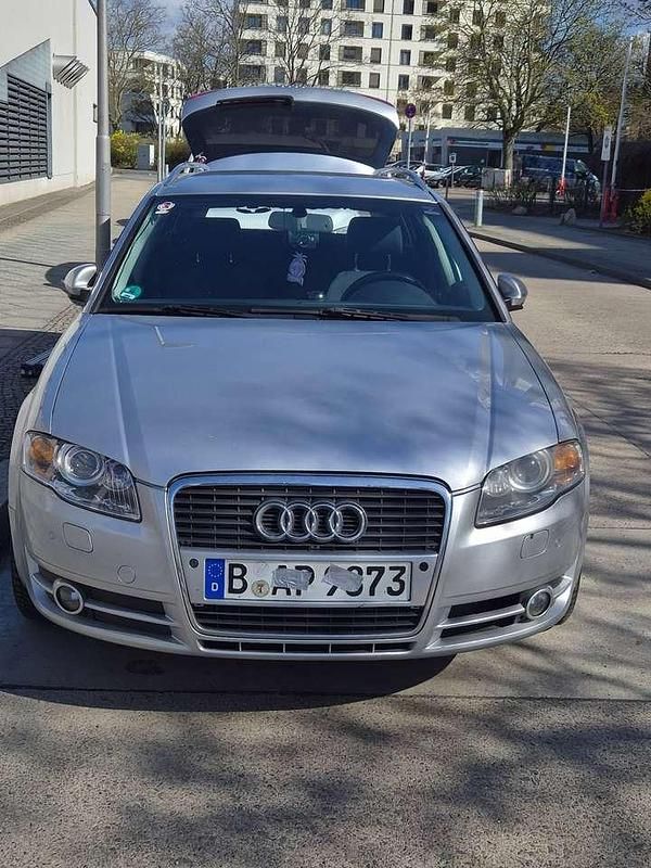 Second-hand Audi A4 140 CP (102 kW) 2006 Argintiu Break