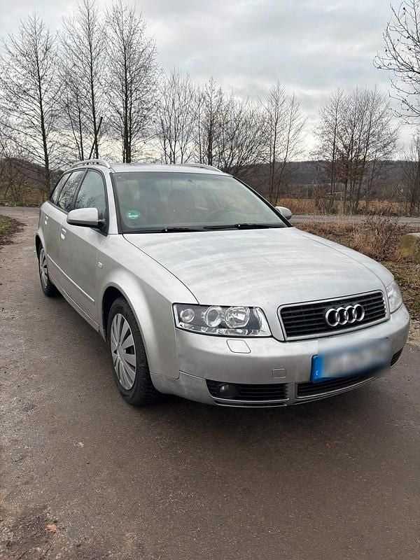 Silber Gebraucht 2003 Audi A4 Kombi | 1.499 € (Fairer Preis) - Bild 1/4