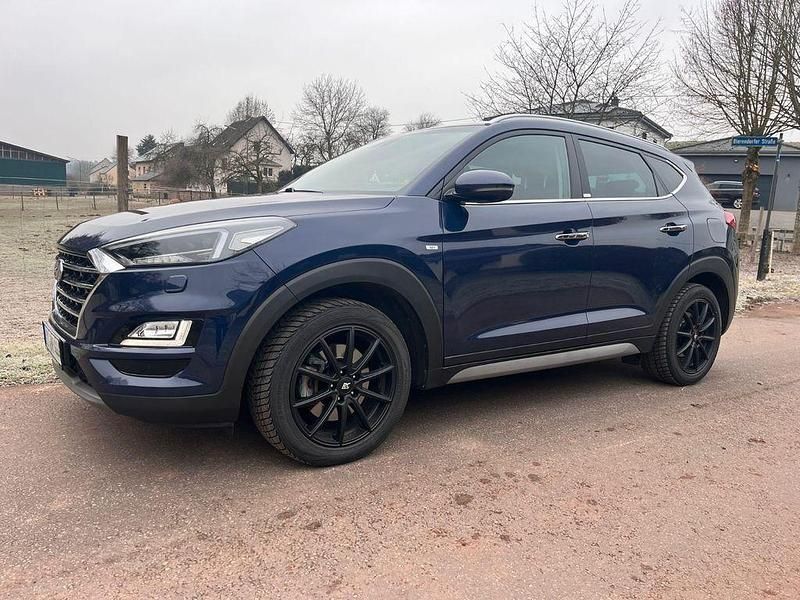 Gebraucht Hyundai Tucson Premium 185 PS (136 kW) 2020 Blau SUV