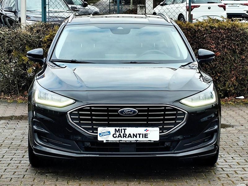 Gebraucht Ford Focus Titanium X 116 PS (85 kW) 2023 Agate black Kombi