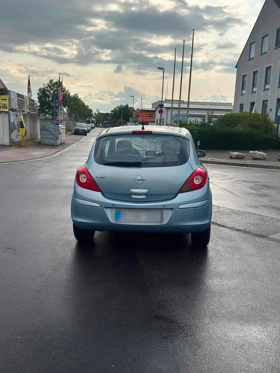 Gebraucht Opel Corsa 80 PS (58 kW) 2007 Blau Kleinwagen