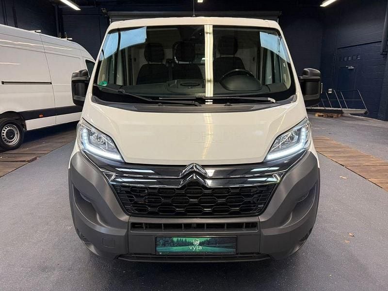 Weiß Gebraucht 2015 Citroën Jumper Van / Kleinbus | 8.900 € (Superpreis) - Bild 1/4