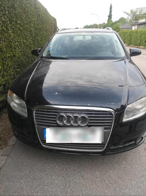 Schwarz Gebraucht 2005 Audi A4 Kombi | 1.250 € (Superpreis) - Bild 1/4