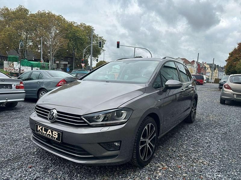 Grau Gebraucht 2016 VW Golf Sportsvan LOUNGE Van / Kleinbus | 14.950 € (Guter Preis) - Bild 1/4