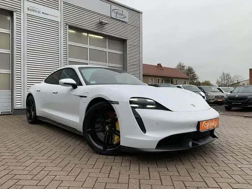 Gebraucht Porsche Taycan Turbo S 559 kW (761 PS) 2022 Weiß Limousine