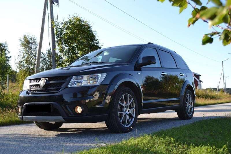 Schwarz Gebraucht 2012 Fiat Freemont Urban SUV | 6.000 € (Superpreis) - Bild 1/4