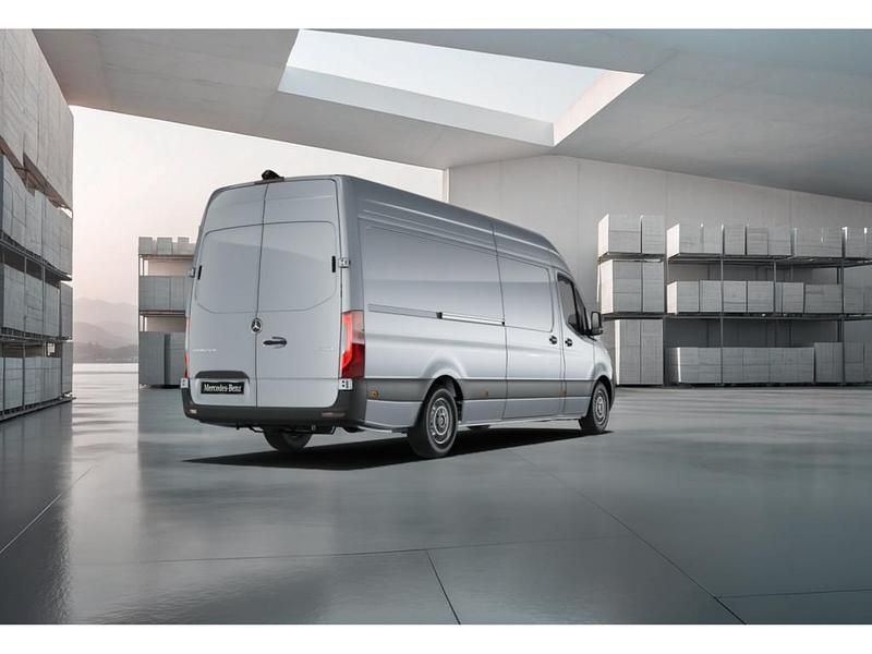 Neu Mercedes Sprinter 170 PS (125 kW) 2026 Silber / hightechsilber Van