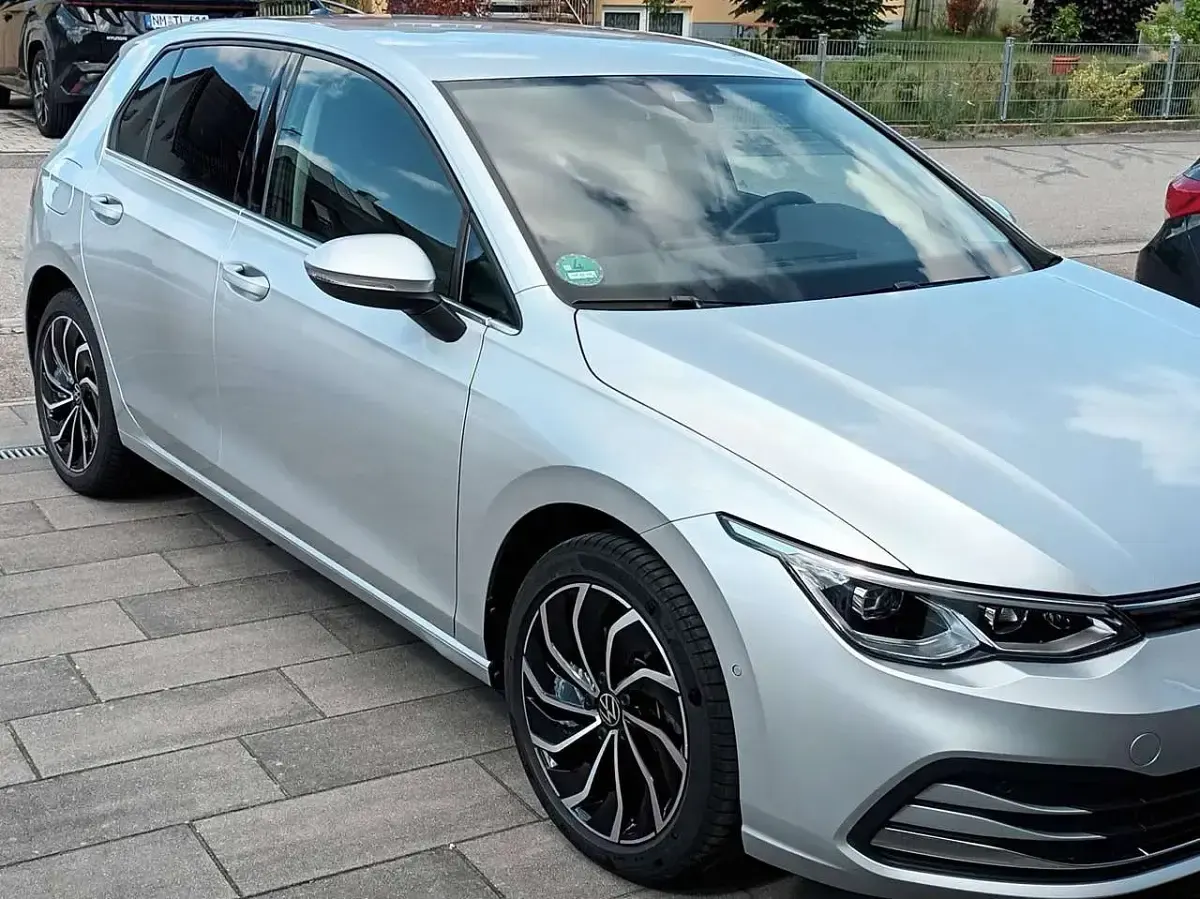 Gebraucht VW Golf VII Style 204 PS (150 kW) 2021 Silber Kleinwagen