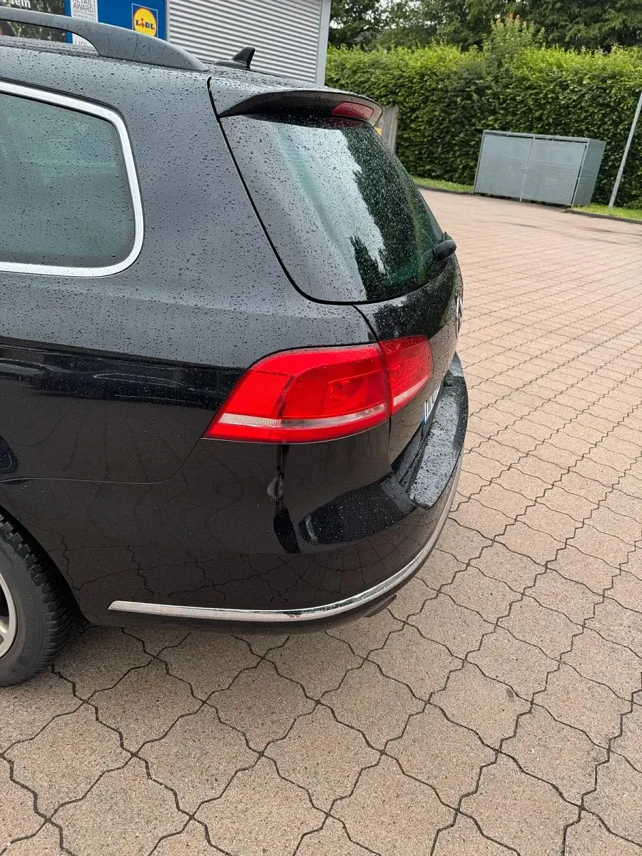 Gebraucht VW Passat 140 PS (102 kW) 2012 Schwarz Kombi
